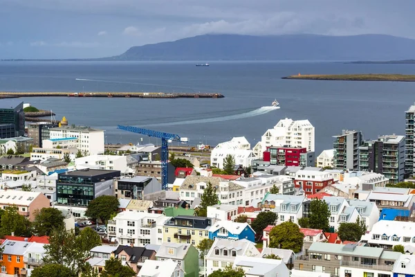 Distretto e porto di Midborg nella città di Reykjavik — Foto Stock