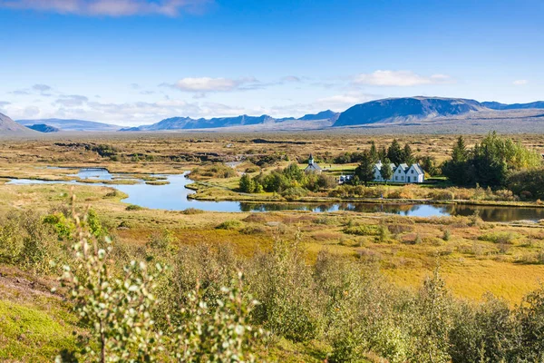 Utsikt över rift valley i nationalparken Thingvellir — Stockfoto