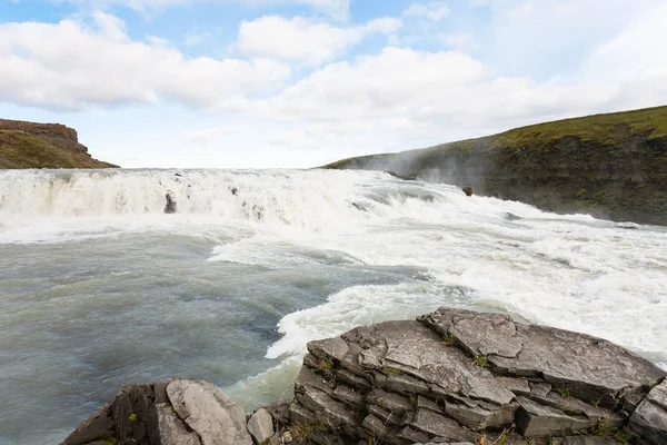 su akışı rapids Gullfoss şelale
