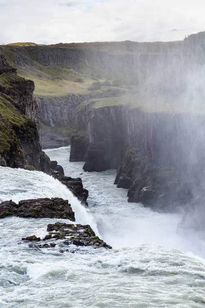 Wodospad Gullfoss w jesienny dzień — Zdjęcie stockowe