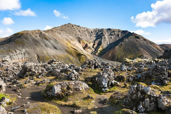 Vulkanen och på Laugahraun lava fält i Island — Stockfoto