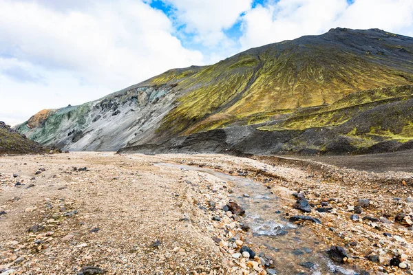 アイスランドの Graenagil 峡谷の底 — ストック写真