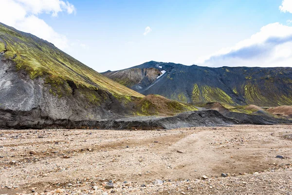 アイスランドの Graenagil 峡谷で高原します。 — ストック写真