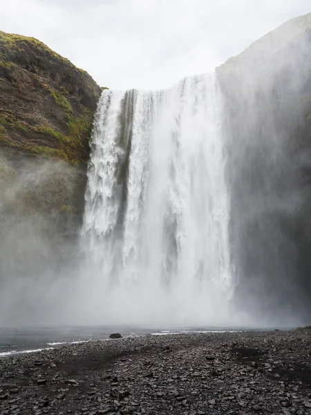 아이슬란드에서 Skogafoss 폭포의 보기 — 스톡 사진