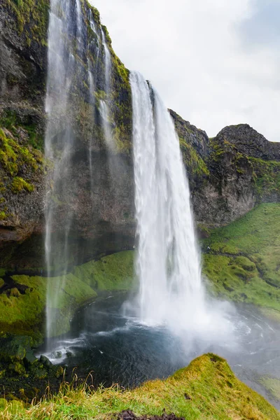 Seljalandsfoss vattenfall i höst — Stockfoto