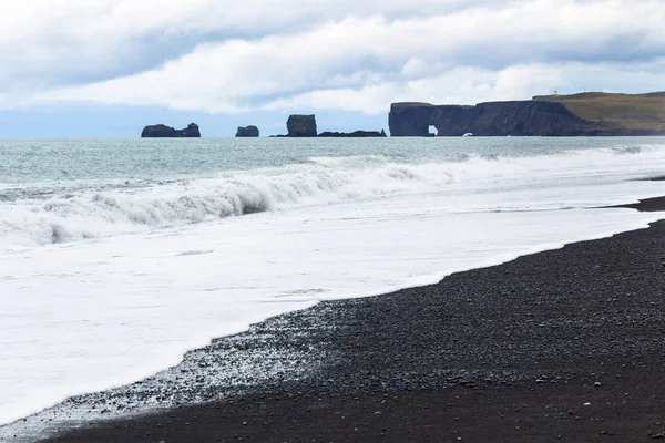 Reynisfjara siyah Beach ve Dyrholaey cape