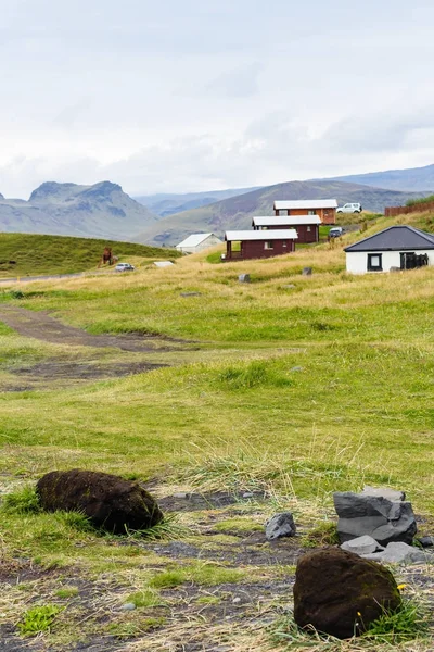 Domy w miejscowości Vik I Myrdal w Islandii — Zdjęcie stockowe