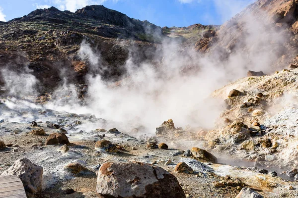 Krysuvik エリア、アイスランドに熱い噴気 — ストック写真