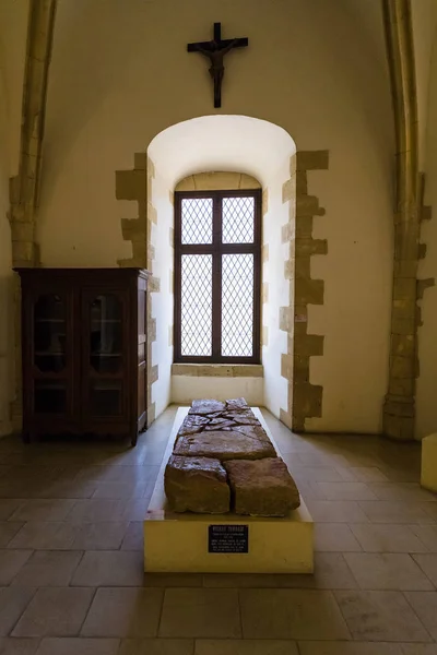 Tombeau dans la chapelle du Château de Sedan — Photo