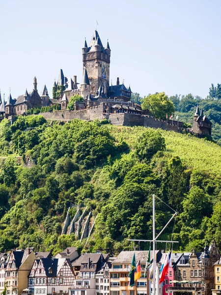 Reichsburg Cochem zamek nad miastem Cochem — Zdjęcie stockowe