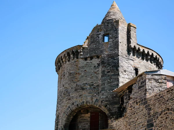 Tornet av medeltida slottet Chateau de Vitré — Stockfoto