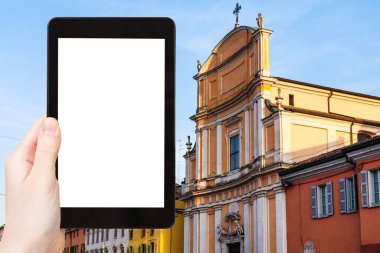 tourist photographs Chiesa di Ognissanti in Mantua