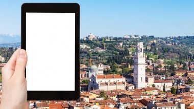 turist fotoğraf Verona şehir Katedrali ile