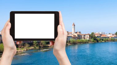 turist fotoğraf waterfront, Verona