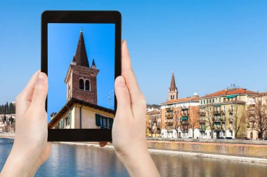 turist fotoğraf kilise kule, Verona
