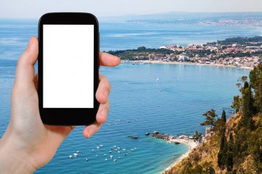 Giardini Naxos turist fotoğraf sahil şeridine