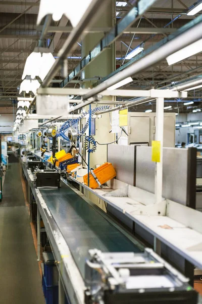 Conveyor belt of assembly line for office equipmen — Stock Photo, Image