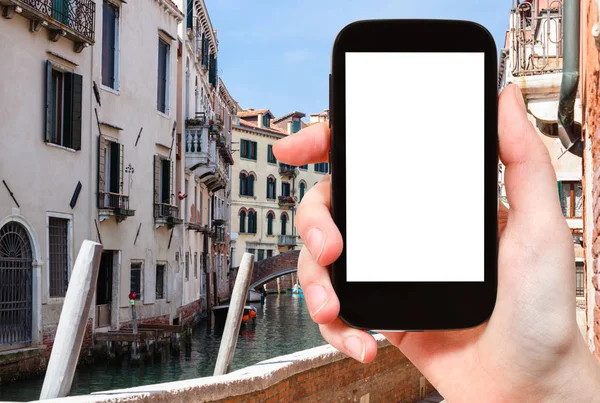 Fotografias turísticas casas e canal em Veneza — Fotografia de Stock