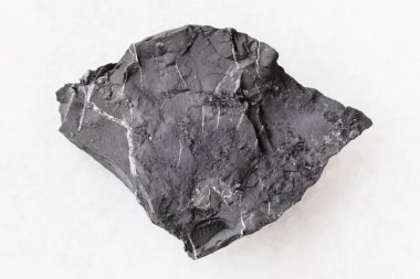 ham shungite şeyl beyaz taşa