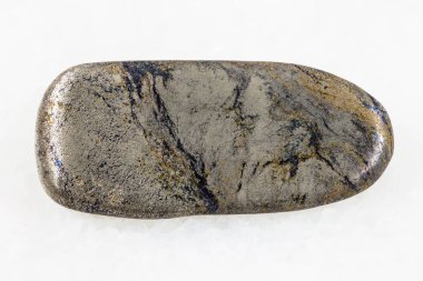 Beyaz arsenopyrite değerli taş