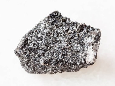 ham Amphibolite taş üzerine beyaz