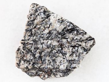 kaba lujavrite taş üzerine beyaz mermer