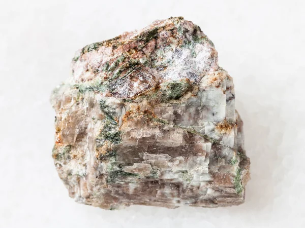 原 Delhayelite 石白色 — 图库照片