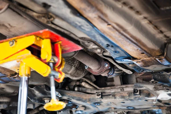 Assembled corrugation silencer on exhaust pipe — Stock Photo, Image