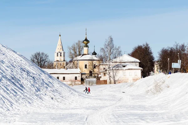 Widok z kościoła św Jana Chrzciciela w Suzdal — Zdjęcie stockowe