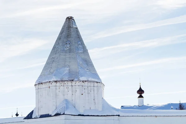 Parede do Convento da Intercessão em Suzdal — Fotografia de Stock