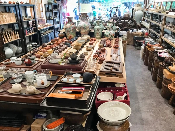 Interior da loja de louças em Insadong em Seul — Fotografia de Stock