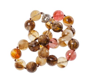 Karmaşık kolye, izole edilmiş akik taşlardan