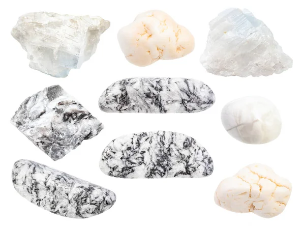 Beyaz Arkaplanda Izole Edilmiş Çeşitli Magnezit Taşları — Stok fotoğraf