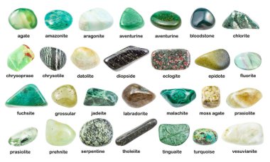 Çeşitli yeşil değerli taşların isimleri (chrysotile, chlorite, malachite, prehennite, chrysoprase, grossular, prasiolite, jadeite, labradorite, vesaire) beyaz üzerine izole edilmiştir.