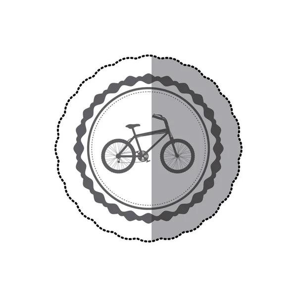 Svartvit siluett med mellersta skugga klistermärke av cykel i rund ram — Stock vektor
