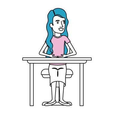 uzun dalgalı saç ve masaüstü sandalyede oturan kadın ile siluet renk bölümleri