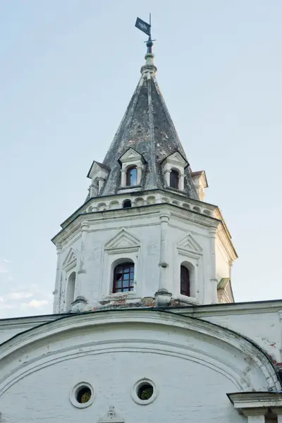 View of white stone tower on summer — Stock Photo, Image