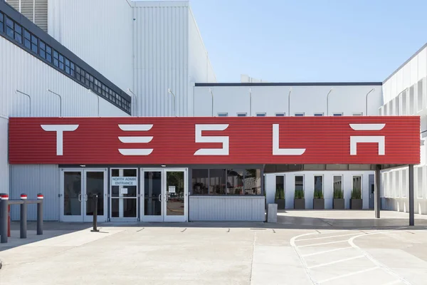 Palo Alto, Kaliforniya 'daki Tesla Motors fabrikası