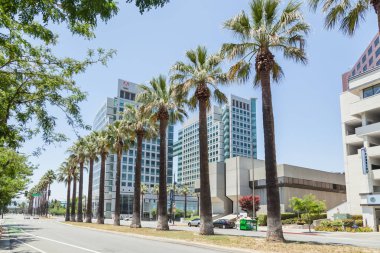 Adobe Şirketi, San Jose şehir merkezindeki merkez, Güney San Francisco körfez bölgesi, Silikon Vadisi