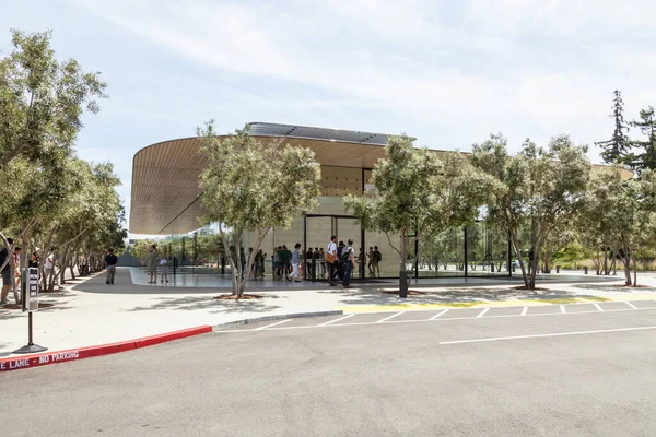 New Modern Apple Park Visitor Center Cupertino Silicon Valley — Stock Photo, Image