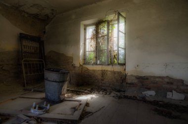 Oda fazla gelişmiş pencere ile