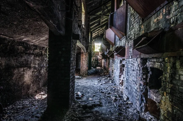 Ancienne fonderie abandonnée — Photo
