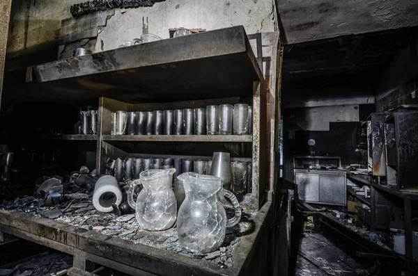 büyük yangından sonra yanmış gözlük