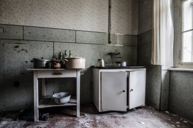 eski mutfak tesisi
