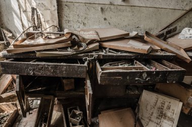 Resepsiyon fabrika belgelerle