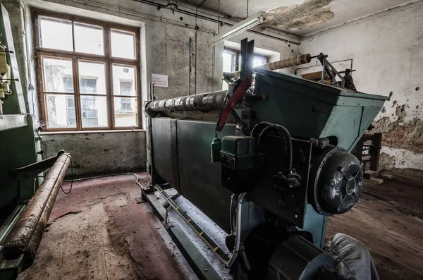 Stare maszyny w spinningu — Zdjęcie stockowe