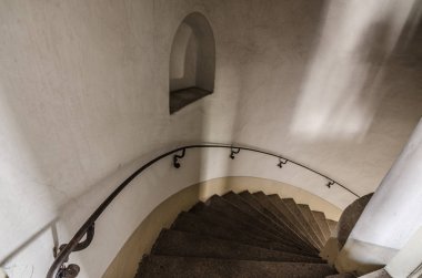 döndü merdiven içinde ev