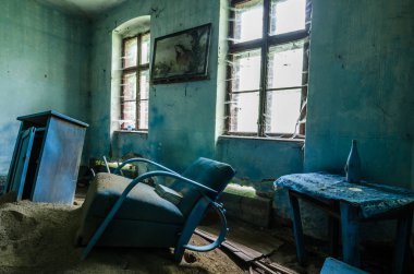 mobilya ile mavi Oda