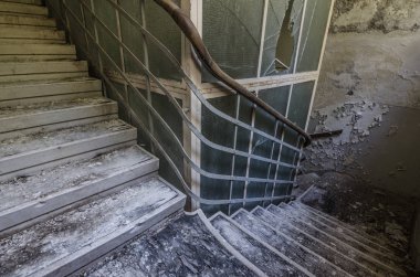 merdiven ve Asansör içinde ev