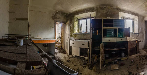 Abandoned old kitchen panorama — Stock Photo, Image
